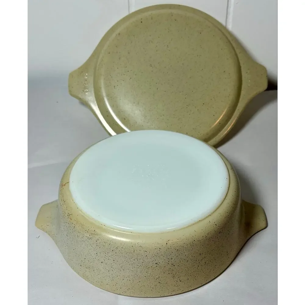Vintage Pyrex 471 Homestead speckled Tan Casserole Dish With Lid 1 Pint
